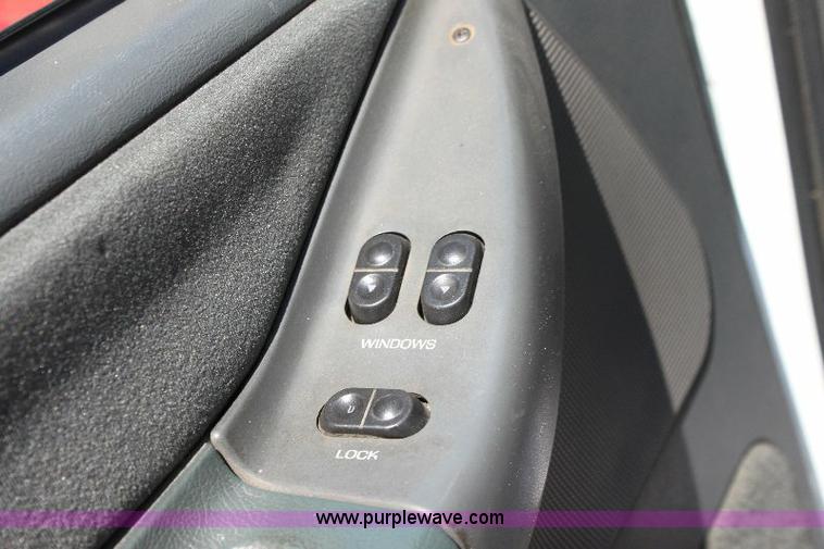 image for item A2685 1992 Ford E350 hazmat vehicle