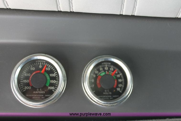 image for item A2685 1992 Ford E350 hazmat vehicle