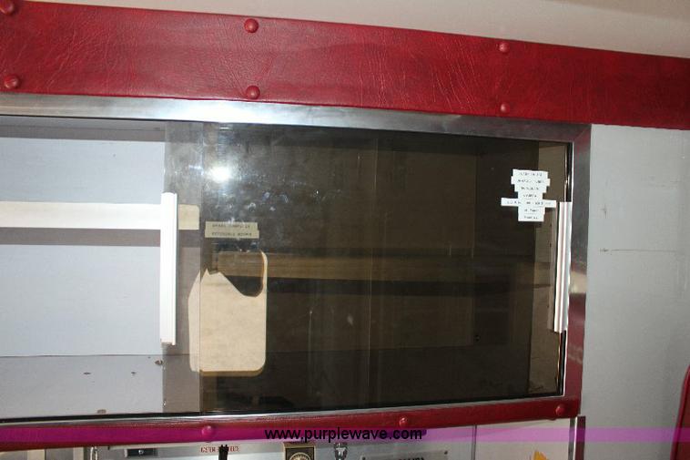 image for item A2685 1992 Ford E350 hazmat vehicle