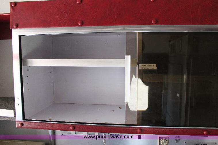 image for item A2685 1992 Ford E350 hazmat vehicle