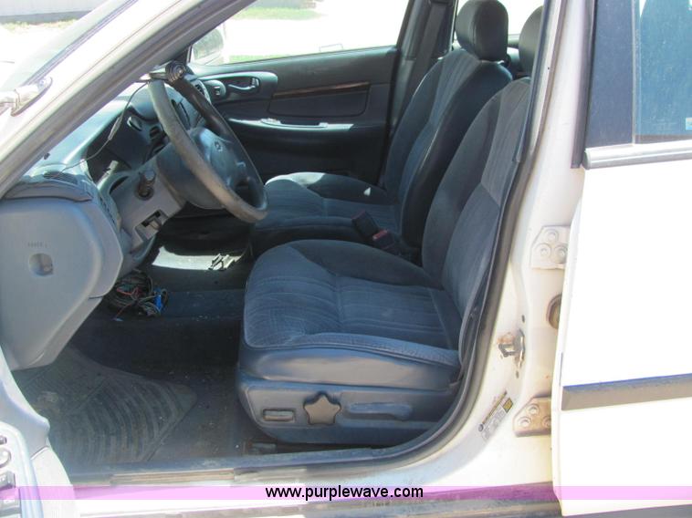 image for item A2694 2005 Chevrolet Impala