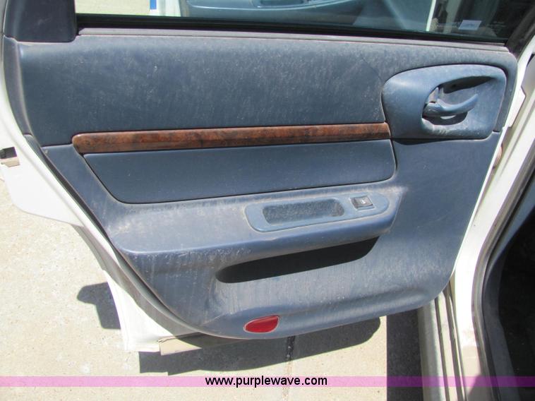 image for item A2694 2005 Chevrolet Impala