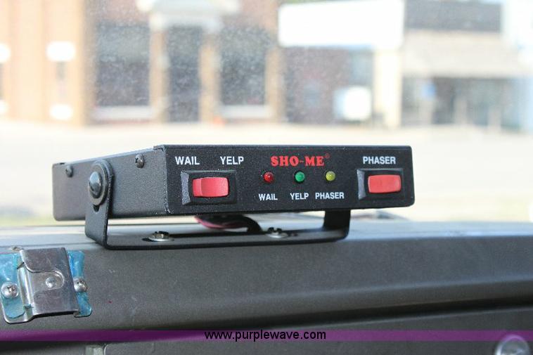 image for item A2698 1974 International Fleetstar 2010 firetruck