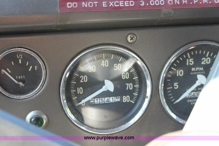 image for item A2698 1974 International Fleetstar 2010 firetruck