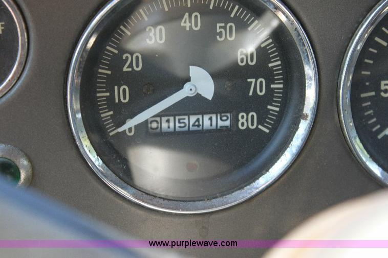 image for item A2698 1974 International Fleetstar 2010 firetruck