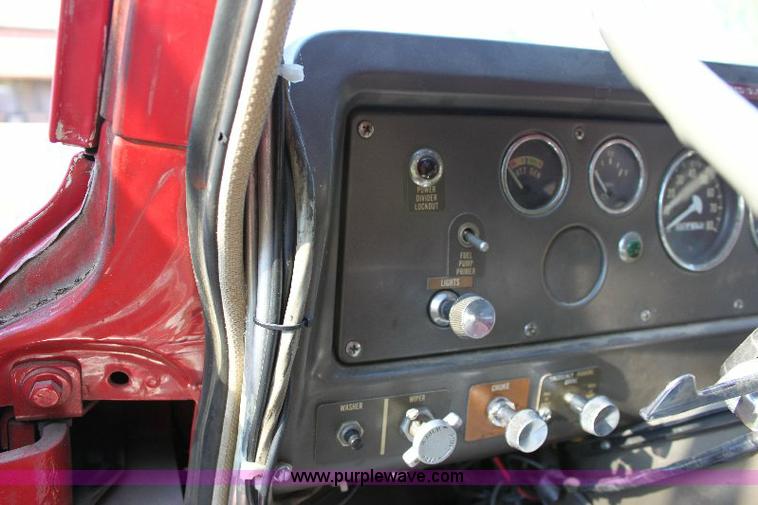 image for item A2698 1974 International Fleetstar 2010 firetruck