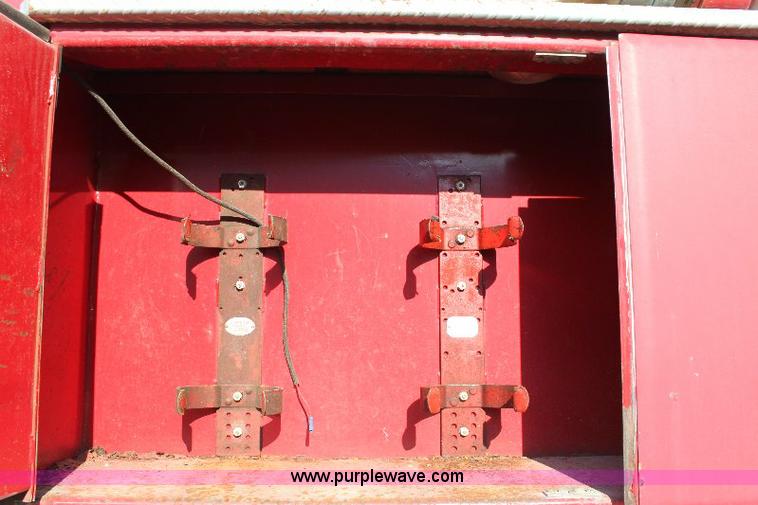 image for item A2698 1974 International Fleetstar 2010 firetruck