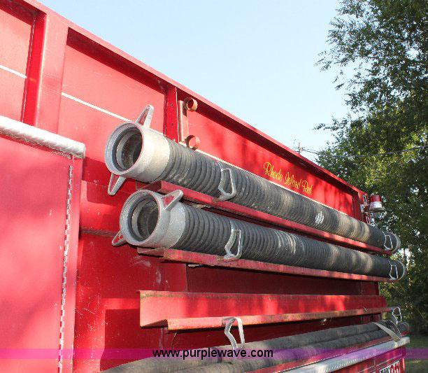 image for item A2698 1974 International Fleetstar 2010 firetruck