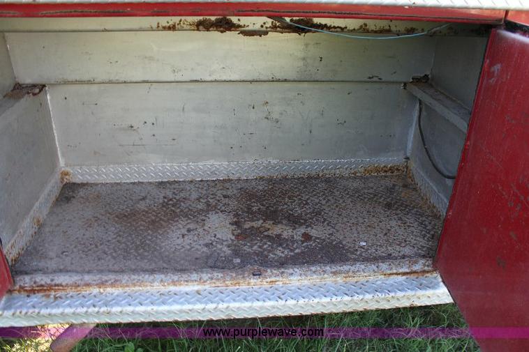 image for item A2698 1974 International Fleetstar 2010 firetruck