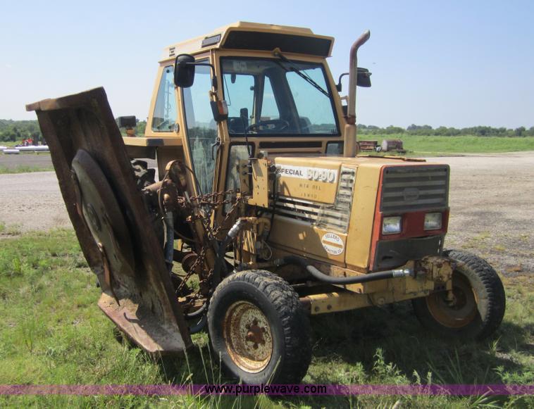 image for item A4712 1987 Hesston Tiger Special 80-90 tractor