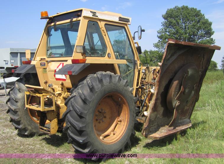 image for item A4712 1987 Hesston Tiger Special 80-90 tractor