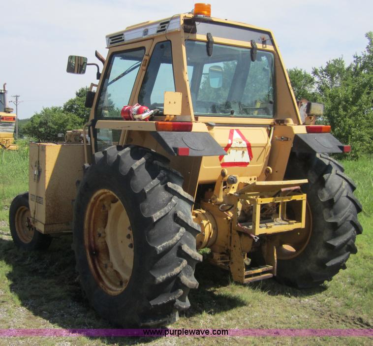 image for item A4712 1987 Hesston Tiger Special 80-90 tractor