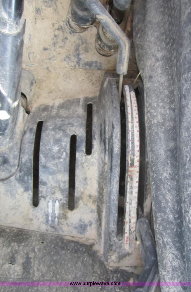 image for item A4712 1987 Hesston Tiger Special 80-90 tractor