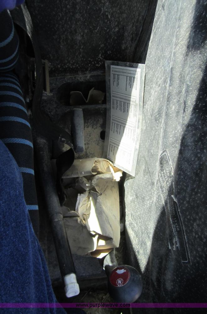 image for item A4712 1987 Hesston Tiger Special 80-90 tractor