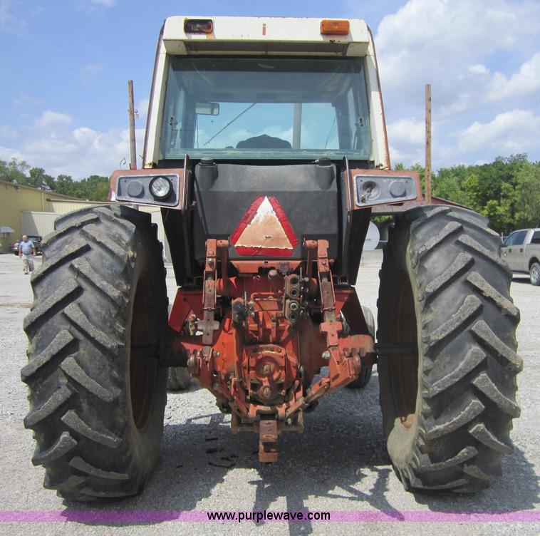 image for item A4715 1978 International Hydro 186 tractor