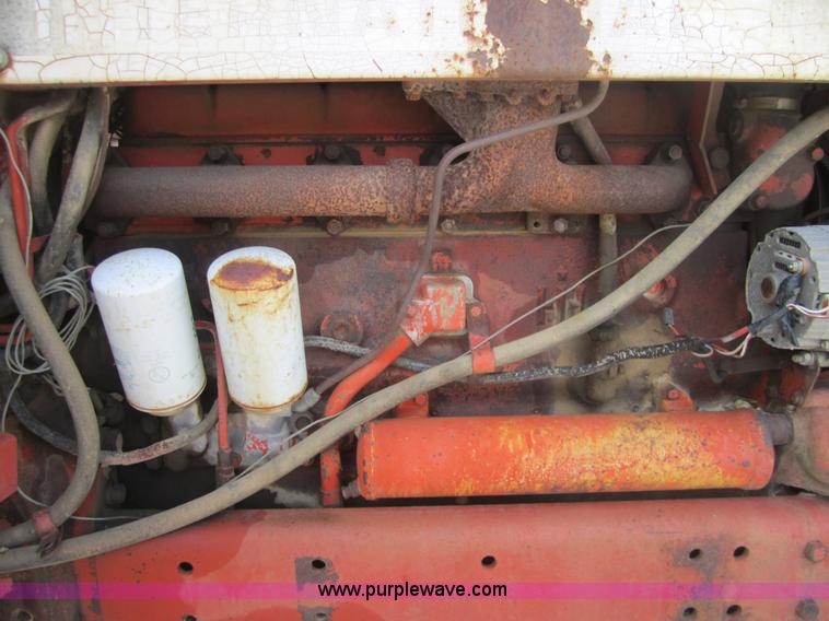 image for item A4715 1978 International Hydro 186 tractor