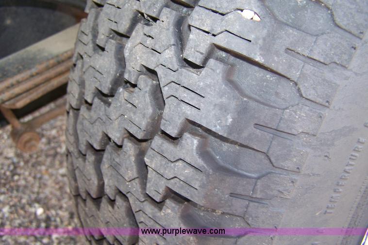 image for item B3511 1998 Ford Ranger supercab pickup truck