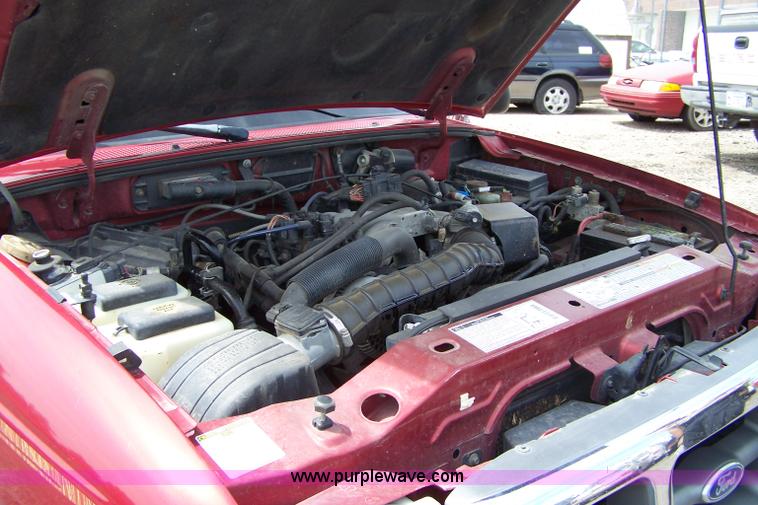 image for item B3511 1998 Ford Ranger supercab pickup truck