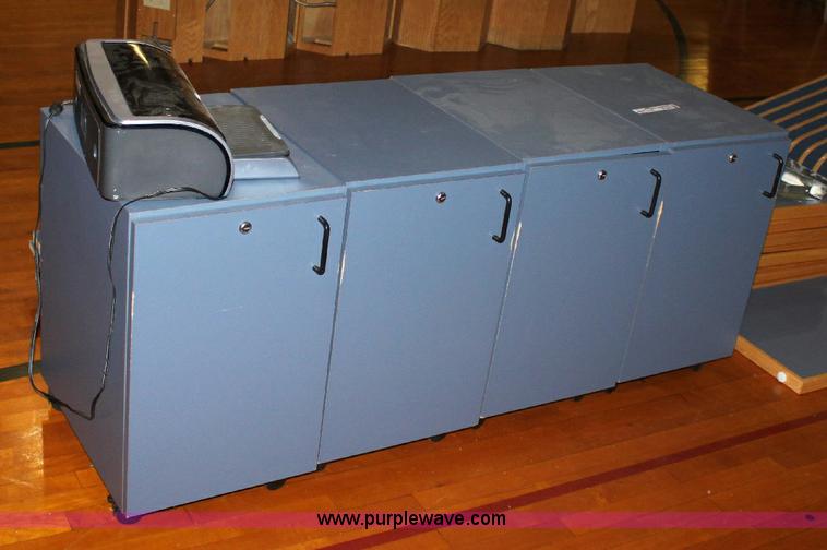 image for item B9937 Computer stations