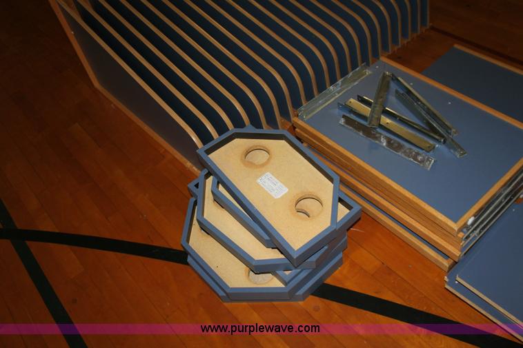 image for item B9937 Computer stations