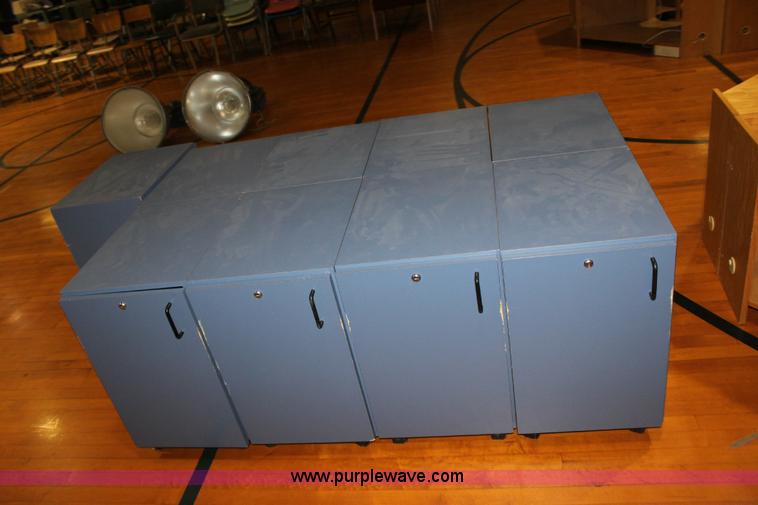 image for item B9937 Computer stations