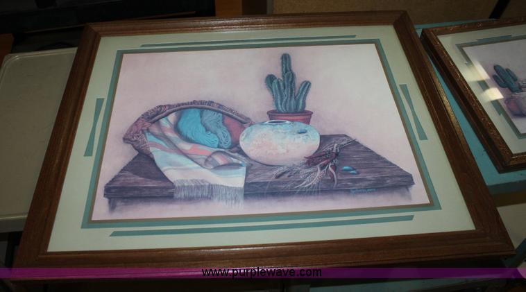 image for item B9938 Assorted office items