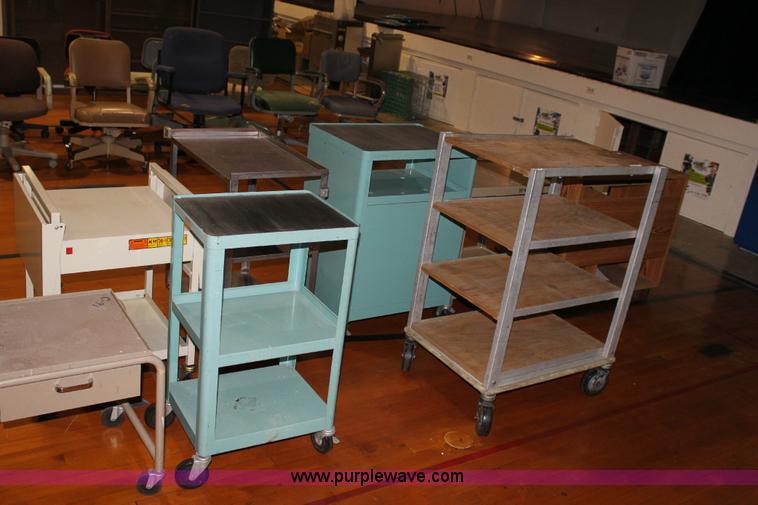 image for item B9939 (15) audio visual carts