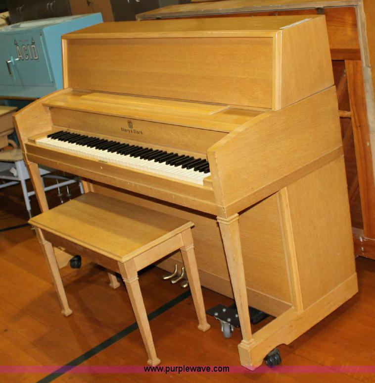 image for item B9945 Story & Clark piano