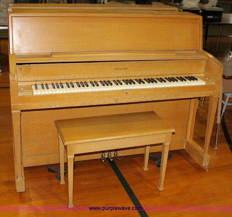 image for item B9946 Story & Clark piano