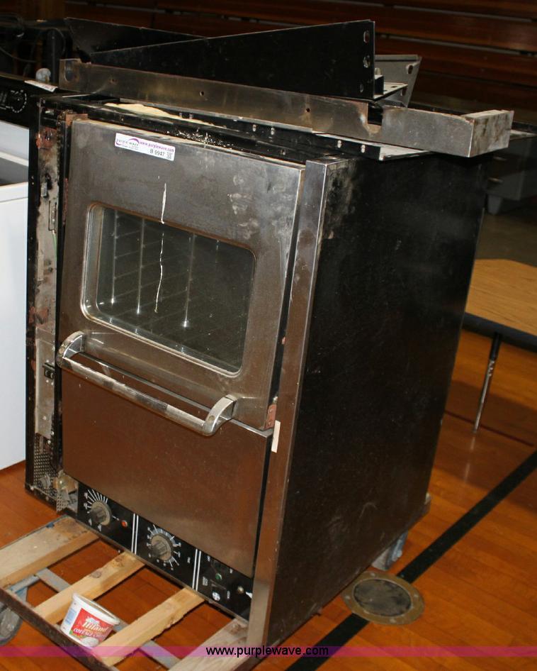 image for item B9947 Stainless steel commercial oven