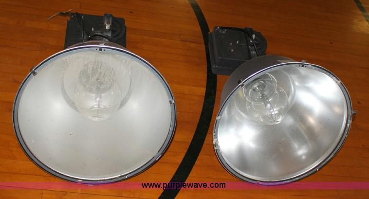 image for item B9948 (13) light fixtures