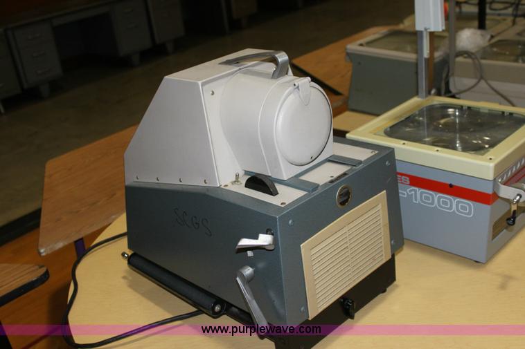 image for item B9951 (19) overhead projectors