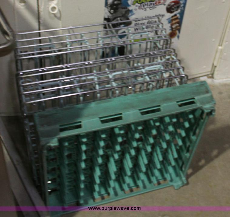 image for item B9957 Assorted commercial kitchen equipment