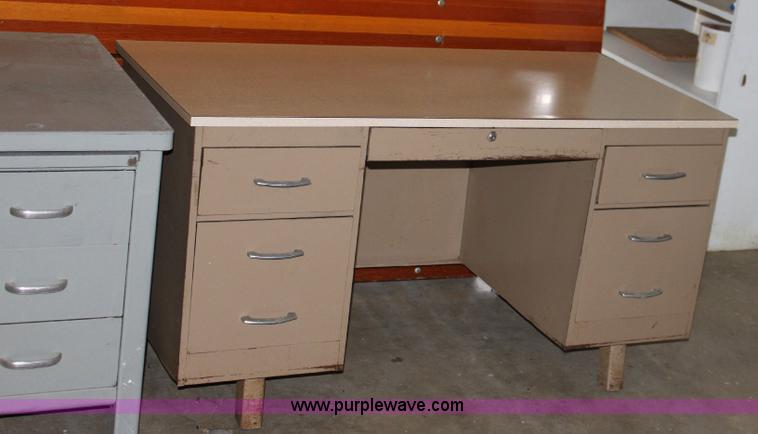 image for item B9958 (13) metal desks and library card cabinet