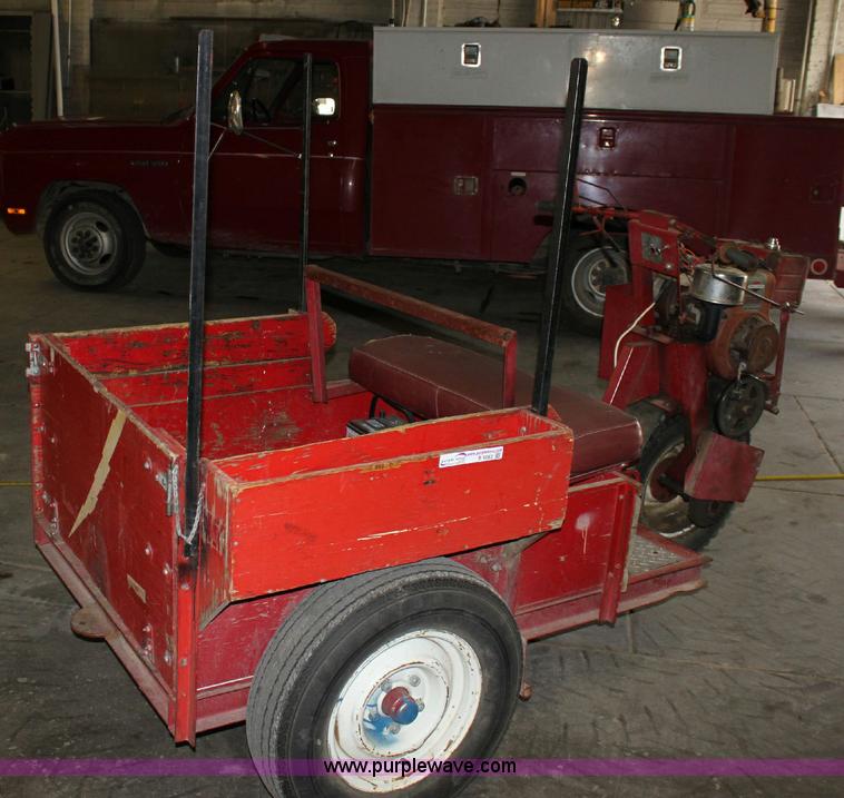 image for item B9962 Ketch-all three wheel cart