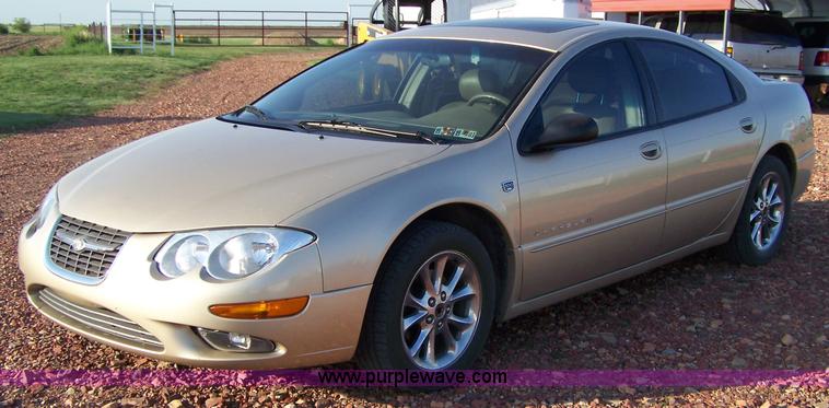 image for item C9335 2000 Chrysler 300M