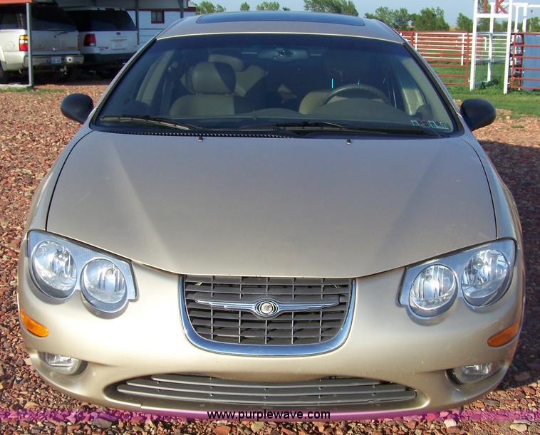 image for item C9335 2000 Chrysler 300M