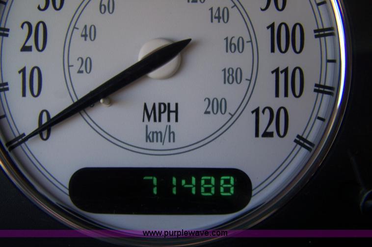 image for item C9335 2000 Chrysler 300M