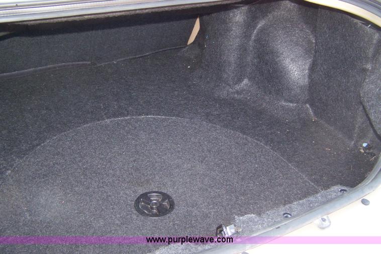 image for item C9335 2000 Chrysler 300M