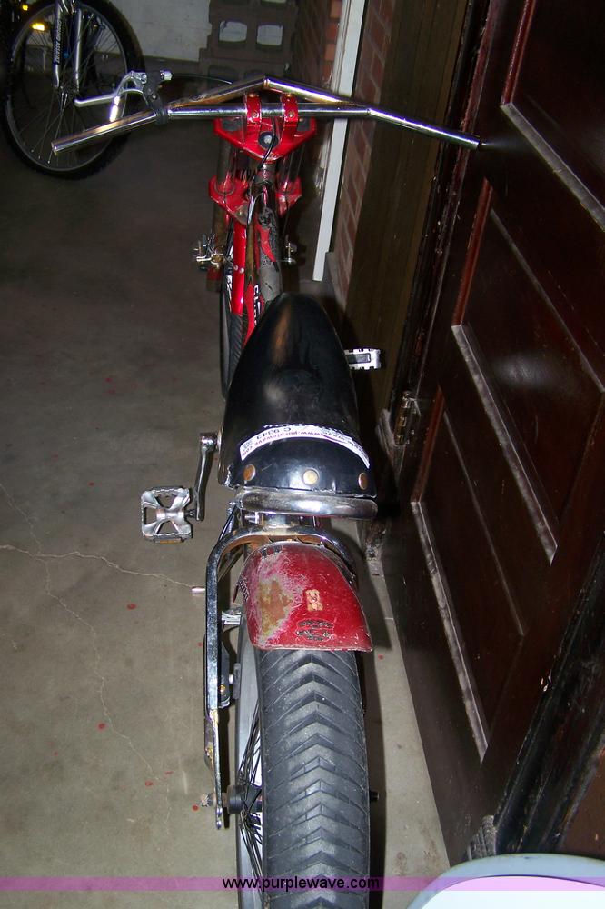 image for item C9343 Schwinn Sting Ray bicycle