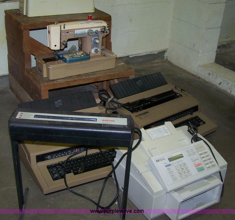 image for item C9346 Assorted appliances