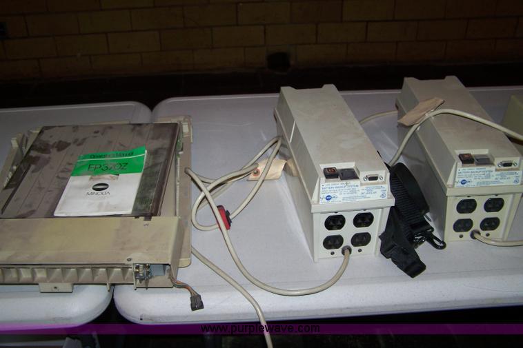 image for item C9357 Assorted electronics