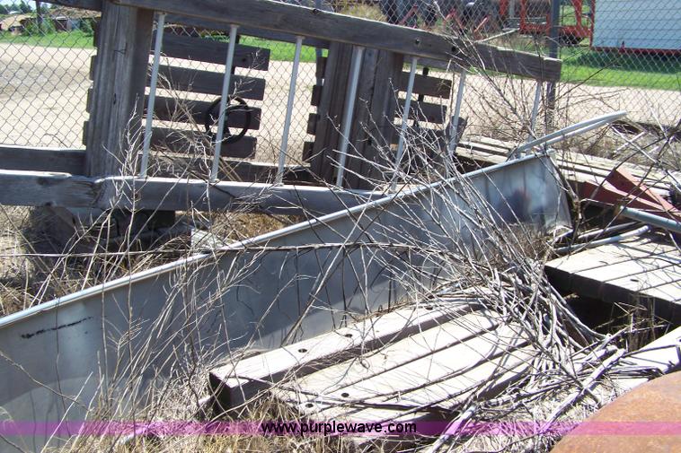 image for item C9359 Assorted playground equipment