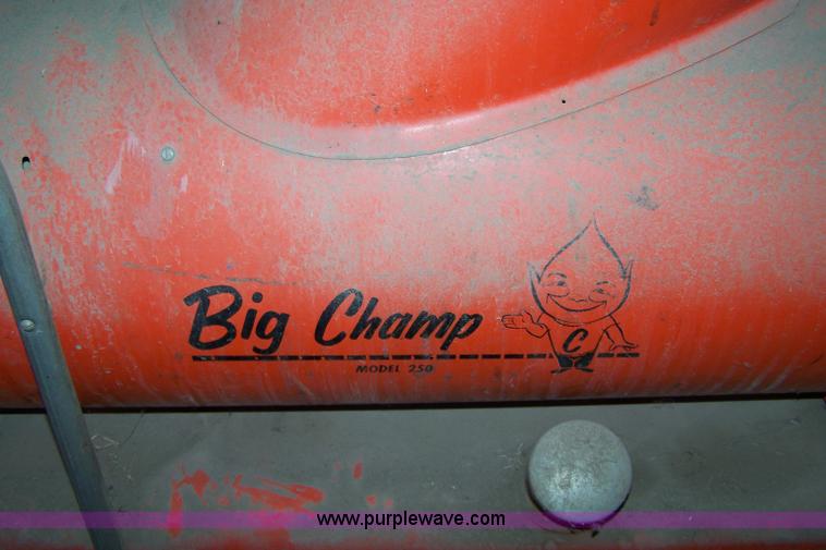 image for item C9360 Big Champ kerosene heater