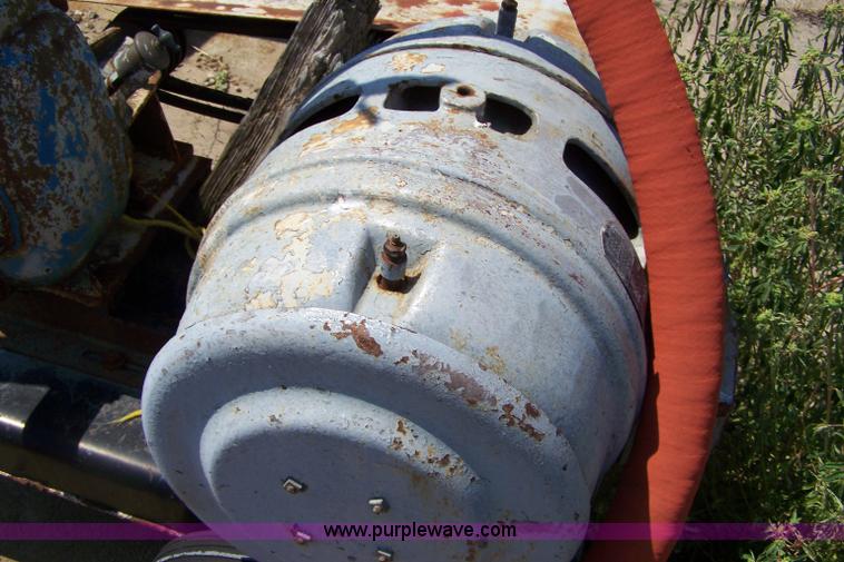 image for item C9361 Barnes pump unit