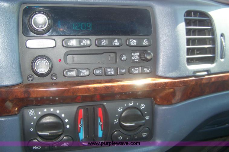 image for item C9366 2005 Chevrolet Impala