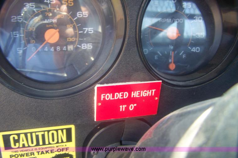 image for item C9367 1989 GMC TopKick boom bucket truck