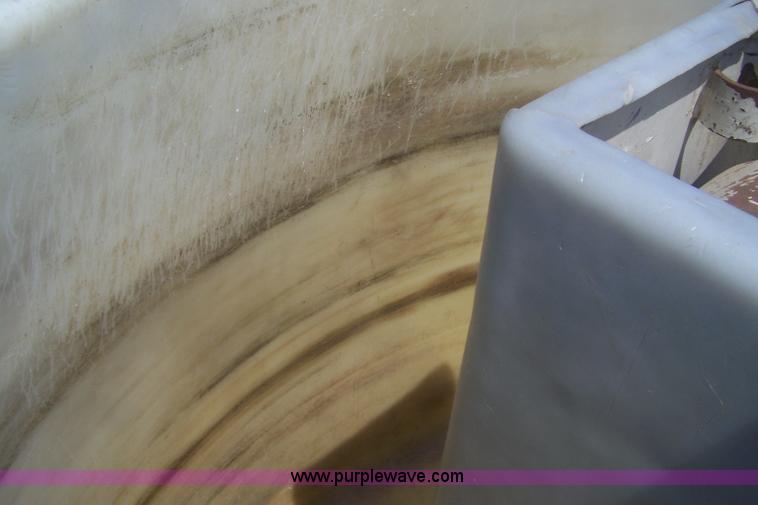 image for item C9367 1989 GMC TopKick boom bucket truck