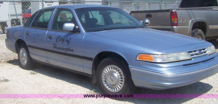 image for item C9368 1997 Ford Crown Victoria Police Interceptor