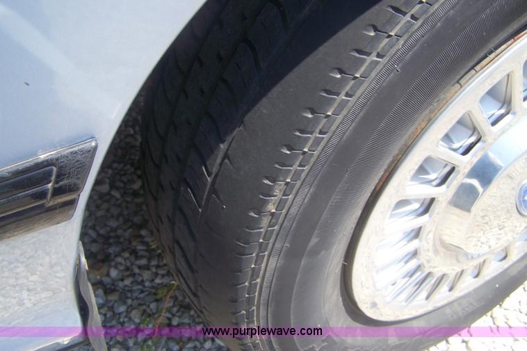 image for item C9368 1997 Ford Crown Victoria Police Interceptor